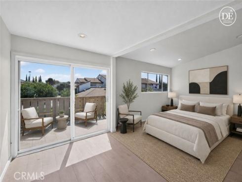 5130 W 1st E , Santa Ana, CA