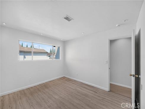 5130 W 1st E , Santa Ana, CA