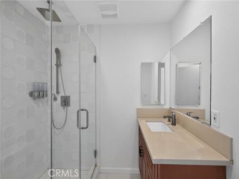 5130 W 1st E , Santa Ana, CA