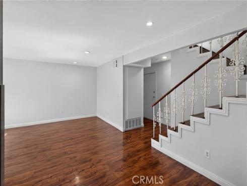 5130 W 1st E , Santa Ana, CA
