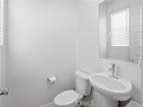 916 E 3rd St , Santa Ana, CA
