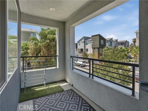 916 E 3rd St , Santa Ana, CA