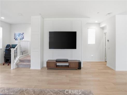 916 E 3rd St , Santa Ana, CA