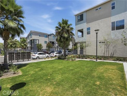 916 E 3rd St , Santa Ana, CA