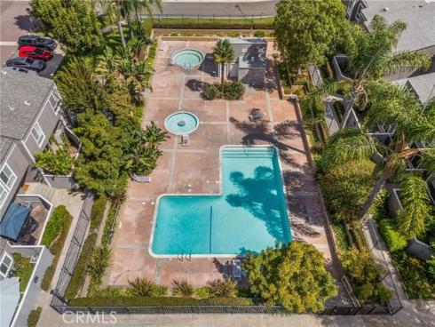 2710 W Segerstrom F Avenue, Santa Ana, CA