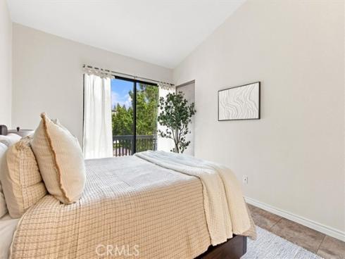2538 W Macarthur #J Boulevard, Santa Ana, CA