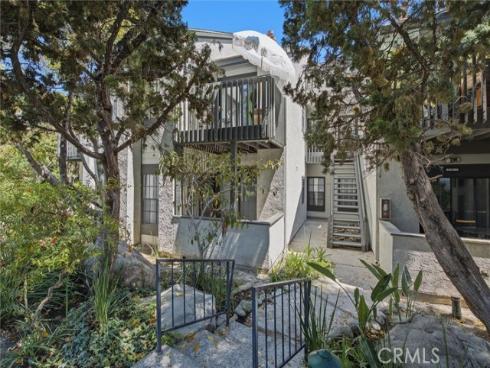 2538 W Macarthur #J Boulevard, Santa Ana, CA