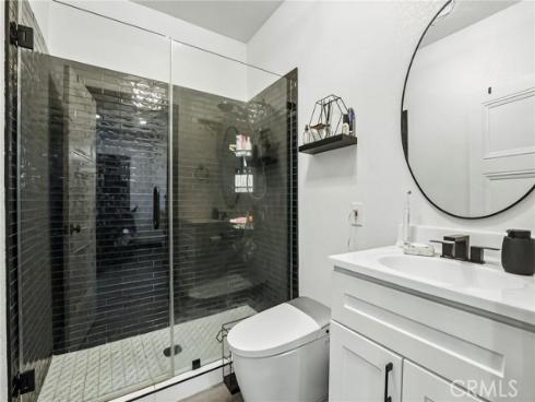 1127 W 5th  , Santa Ana, CA