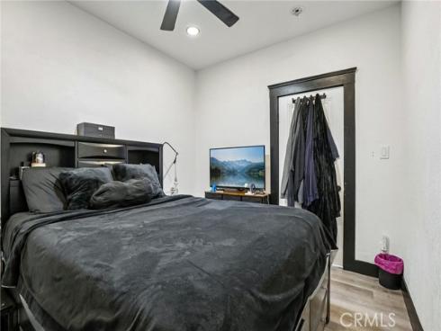 1127 W 5th  , Santa Ana, CA