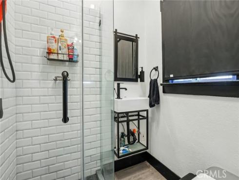 1127 W 5th  , Santa Ana, CA