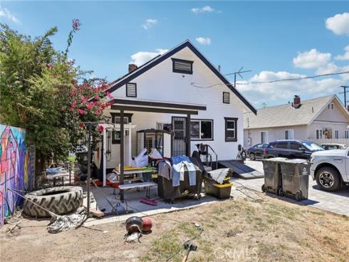 1127 W 5th  , Santa Ana, CA