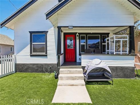 1127 W 5th  , Santa Ana, CA
