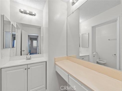 600 W 3rd B107 Street, Santa Ana, CA