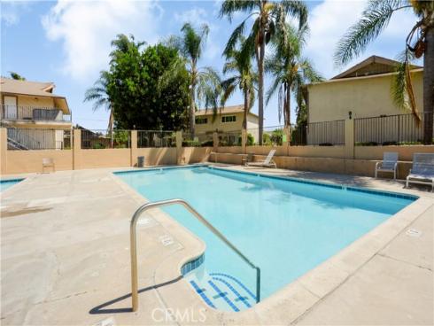 1602 N King F3 , Santa Ana, CA