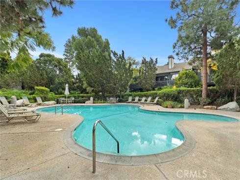 2504 W Macarthur I Boulevard, Santa Ana, CA