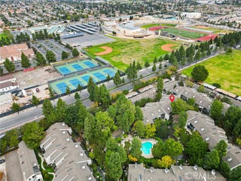 2504 W Macarthur I Boulevard, Santa Ana, CA