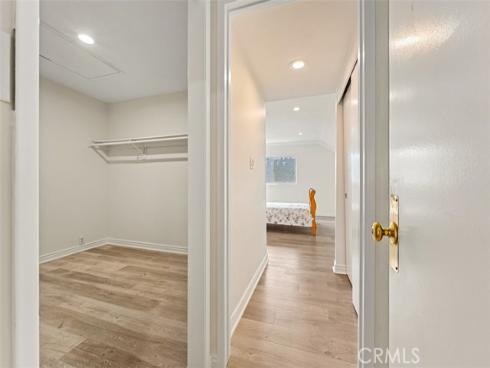 3102 S Pacific , Santa Ana, CA
