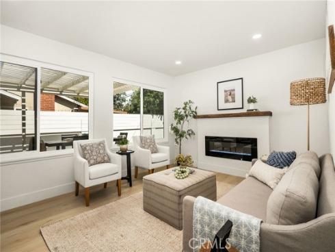 1922 W Flora Street, Santa Ana, CA