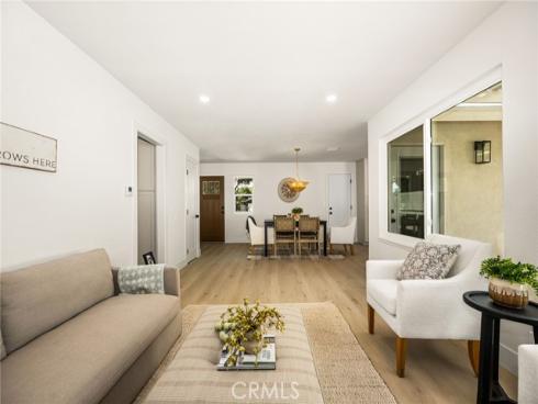 1922 W Flora Street, Santa Ana, CA