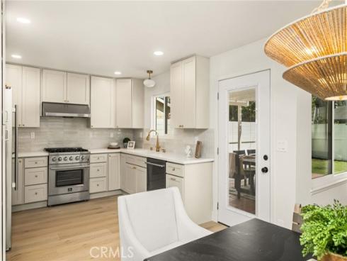 1922 W Flora Street, Santa Ana, CA