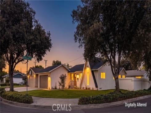 1922 W Flora Street, Santa Ana, CA