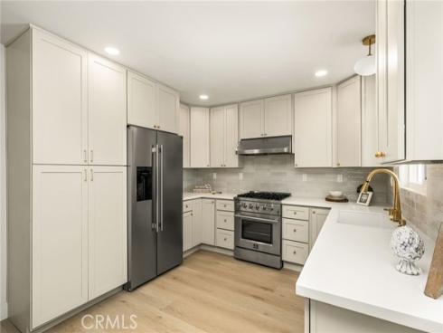 1922 W Flora Street, Santa Ana, CA