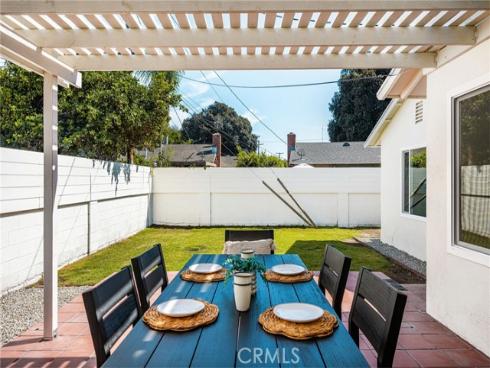 1922 W Flora Street, Santa Ana, CA