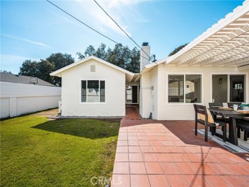 1922 W Flora Street, Santa Ana, CA