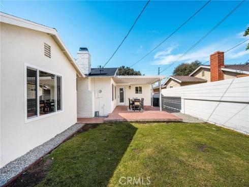 1922 W Flora Street, Santa Ana, CA