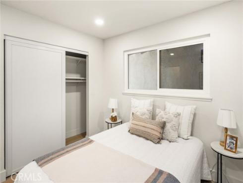 1922 W Flora Street, Santa Ana, CA
