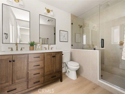 1922 W Flora Street, Santa Ana, CA