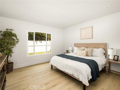 1922 W Flora Street, Santa Ana, CA
