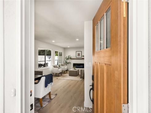 1922 W Flora Street, Santa Ana, CA