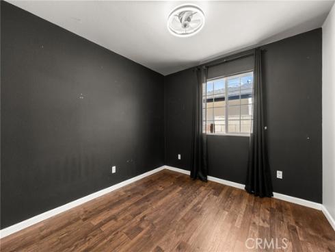 2211 Oak Street, Santa Ana, CA