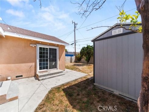 2211 Oak Street, Santa Ana, CA