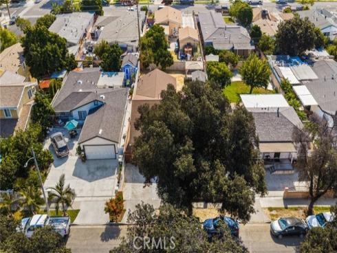2211 Oak Street, Santa Ana, CA
