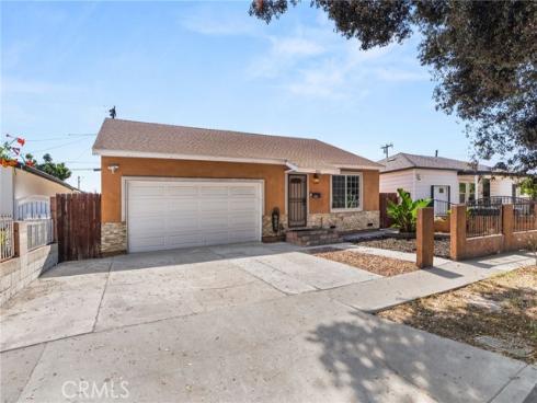 2211 Oak Street, Santa Ana, CA