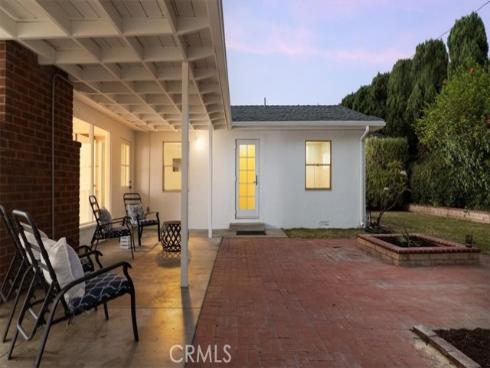 1517 N Freeman Street, Santa Ana, CA
