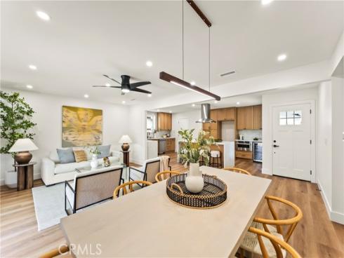 2218 Lewis , Santa Ana, CA