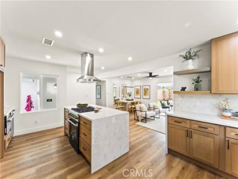 2218 Lewis , Santa Ana, CA