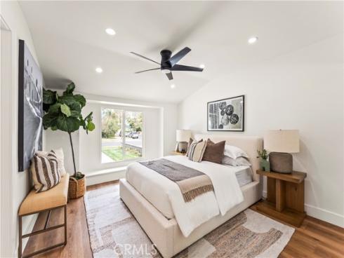 2218 Lewis , Santa Ana, CA