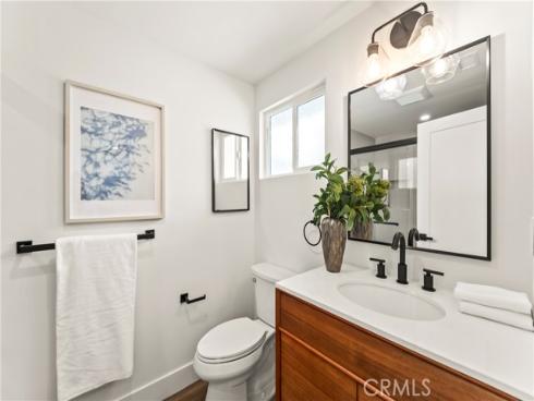 2218 Lewis , Santa Ana, CA