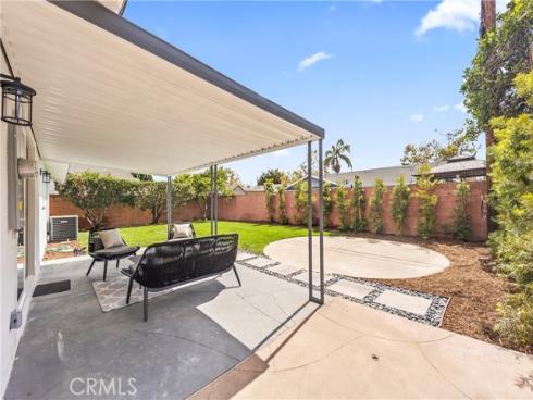2218 Lewis , Santa Ana, CA