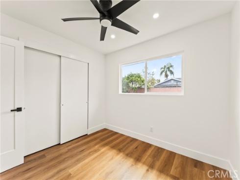 2218 Lewis , Santa Ana, CA
