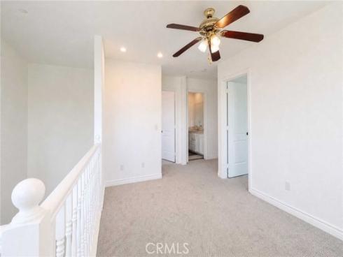 1042 W Mcfadden Avenue, Santa Ana, CA
