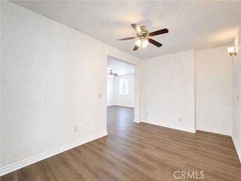 1042 W Mcfadden Avenue, Santa Ana, CA