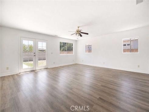 1042 W Mcfadden Avenue, Santa Ana, CA