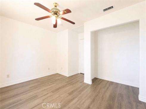 1042 W Mcfadden Avenue, Santa Ana, CA