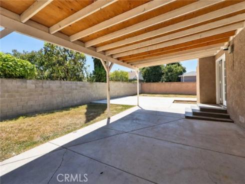 1042 W Mcfadden Avenue, Santa Ana, CA