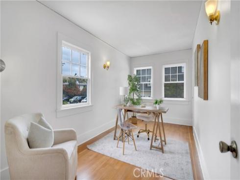 207 W Buffalo Avenue, Santa Ana, CA